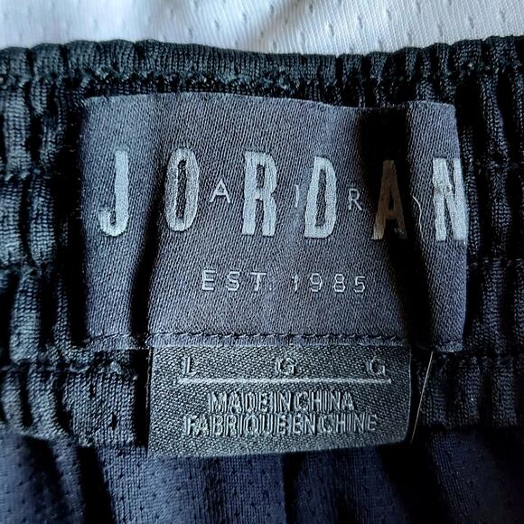 Jordan Jumpman Air Mesh Basketball Shorts Red Retro 90s Logo Black White Size LG - Picture 7 of 7